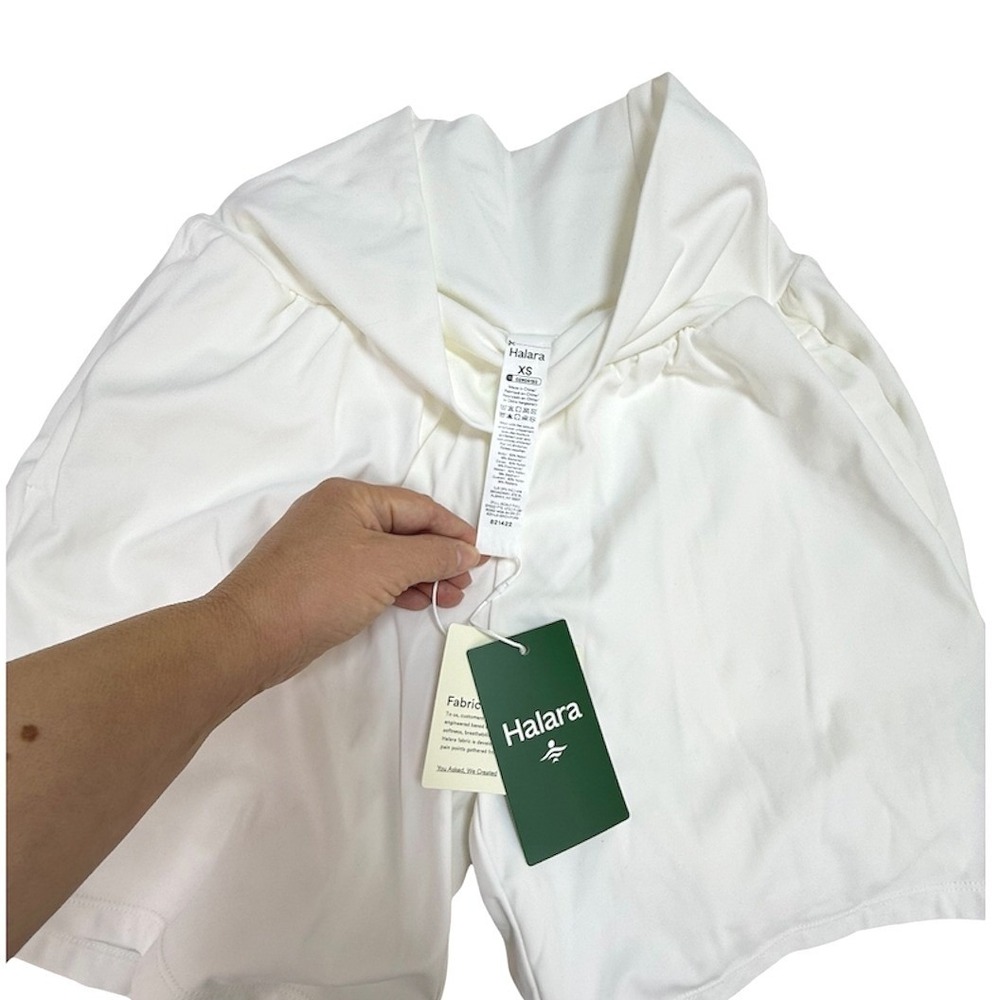New Halara Softlyzero Airy Shorts XS White High Waisted Crossover Athletic Flowy - Picture 2 of 7